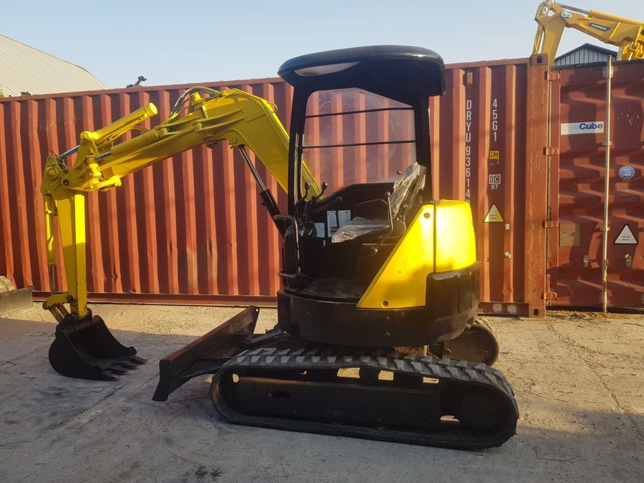 Мини экскаватор Komatsu pc28