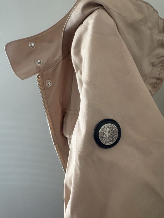 DKNY Тренч , пролет есен