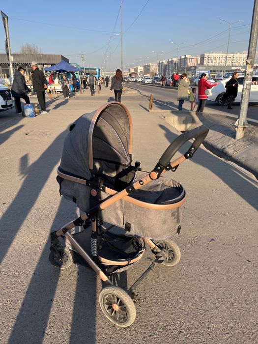 Коляска за 7000 тг