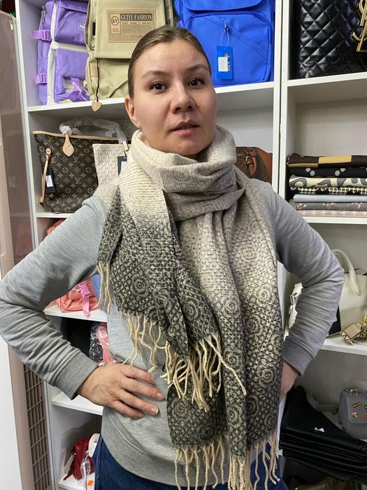 Продам Кашемировые палантины