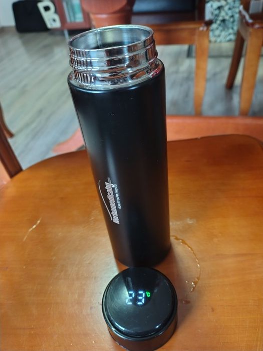 Термоси различни