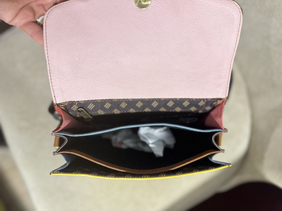 Дамска чанта естествена кожа