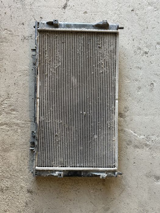 Радиатор приора.