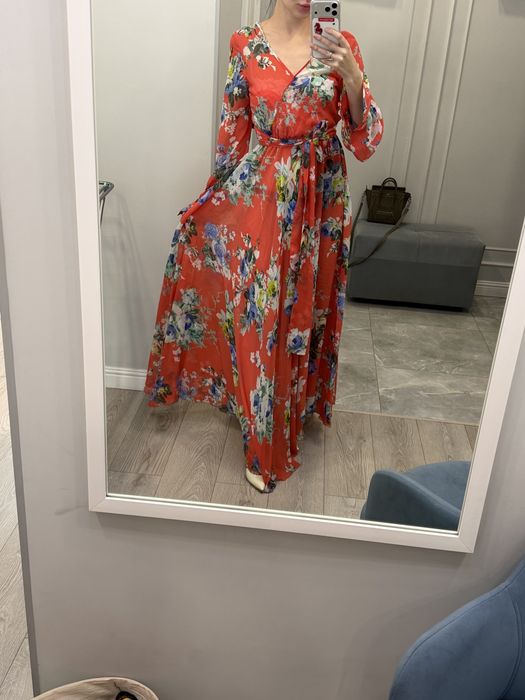 Пакет женских платьев 42 р