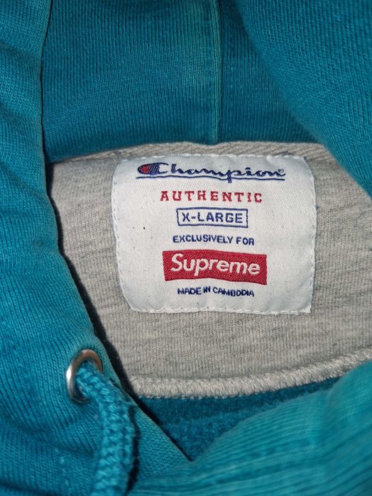 Суичър supreme x champion
