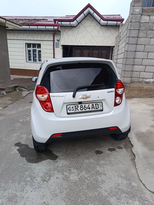 Спарк 2016йил сотилади пробек 72000 яхши нархга