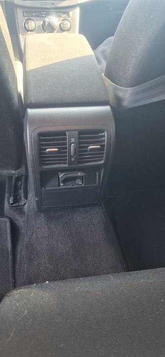 Vând Volkswagen  Passat Ac break