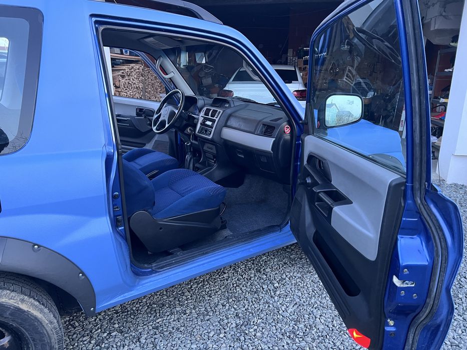 Mitsubisi Pajero Pinin
