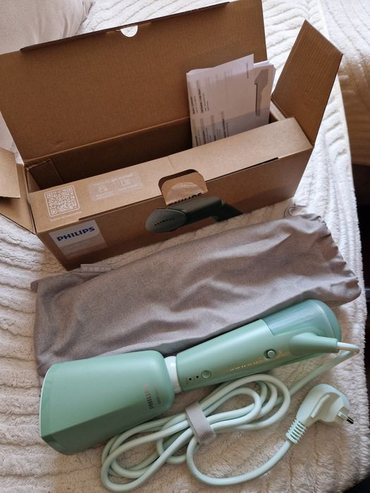 Уред за гладене с пара Philips
УРЕД ЗА ГЛАДЕНЕ С ПАРА PHILIPS STH5010/