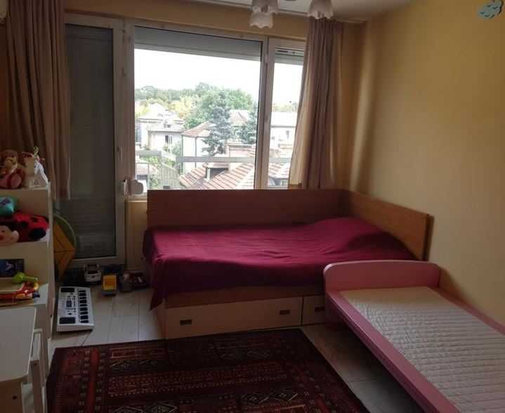 Продава се Тристаен апартамент в София, Яворов - 100 кв.м за 1071 €/кв.м - Снимка #4