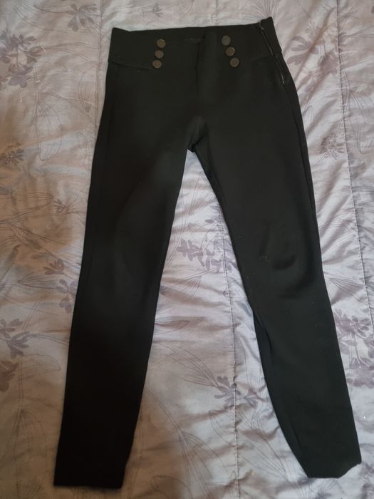 Клин чисто нов Зара