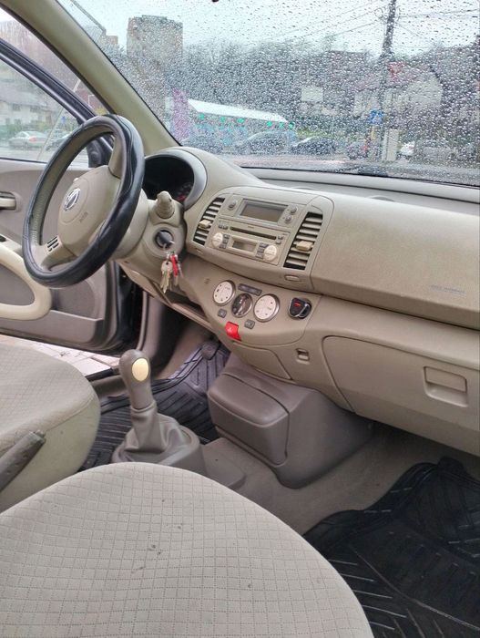 Nissan Micra benzină