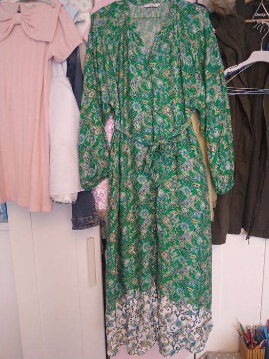 Rochie superbă, Reserved, mărimea 42, M-L