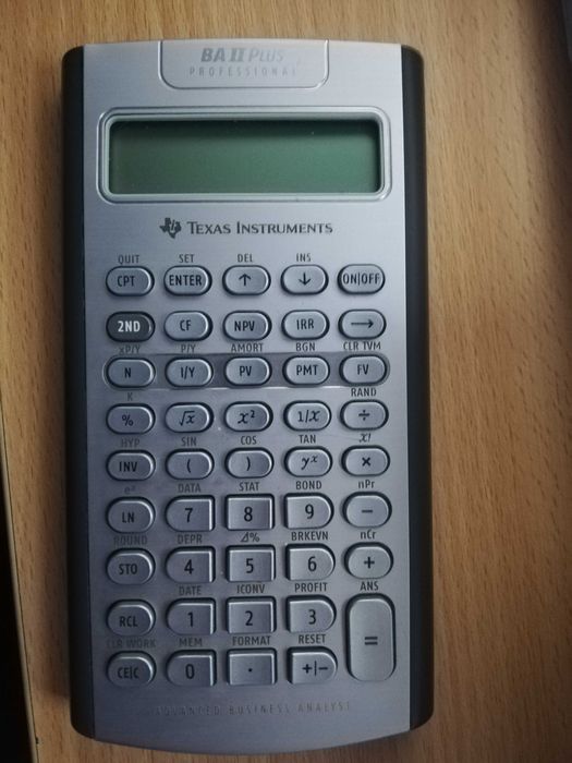 BAII Plus Professional de la Texas Instruments pt examenul CFA Sibiu ...