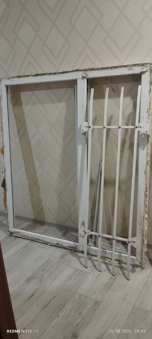 Продам б/ү окно в отличном состоянии