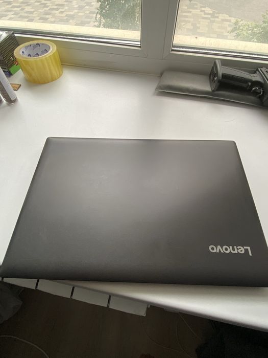 Ноутбук    Lenovo IdeaPad 320-15IAP