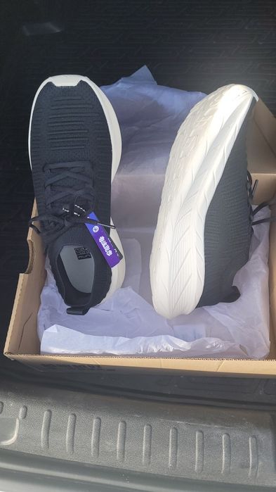 Новый кросовки для бега