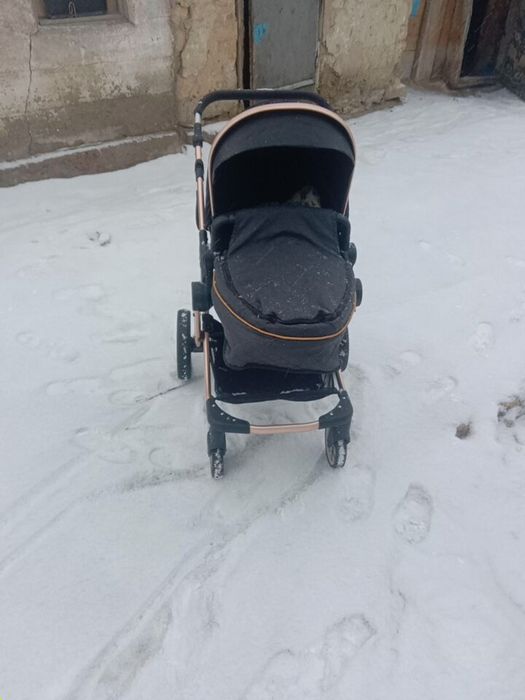 Предам коляску исползевали только 2меситца