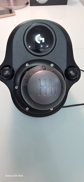 Продам Logitech driving force shifter