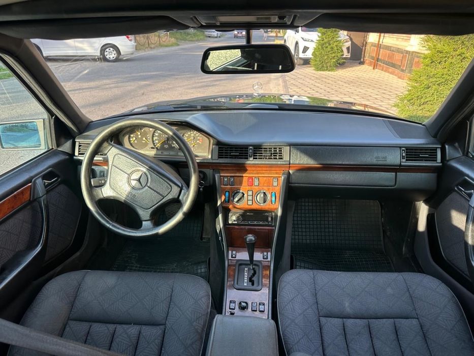 Мерседес 124 3.2плита