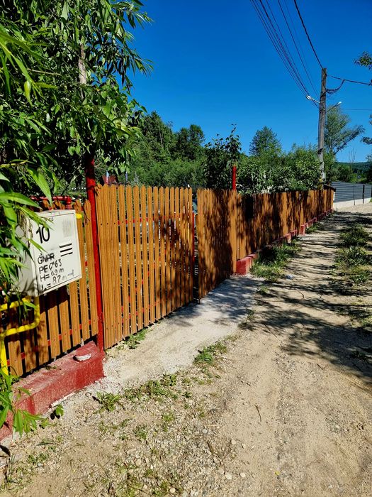 Proprietar vând 1000 mp teren intravilan Podiș