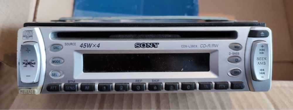 магнитолла SONI да