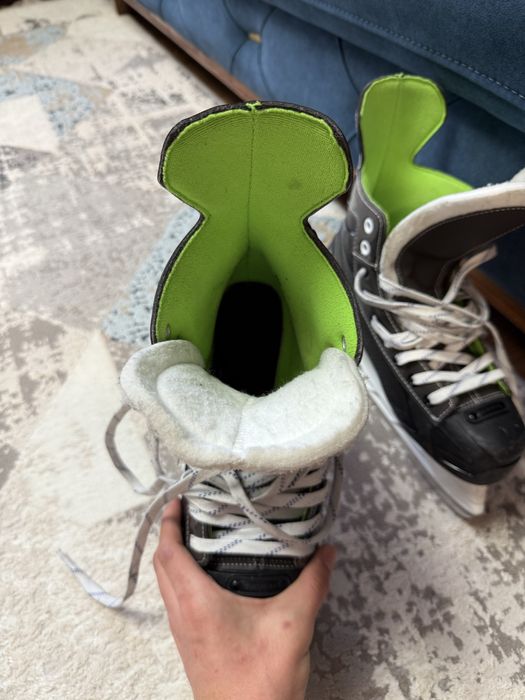 Коньки Bauer XLS