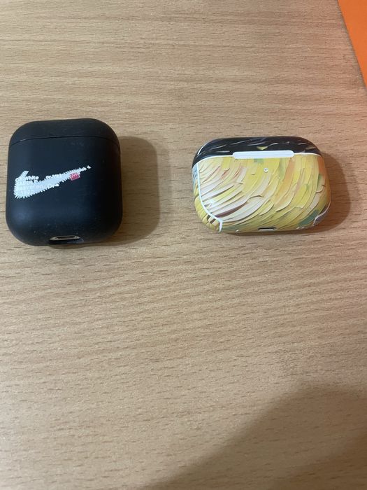 Airpods 1 и Airpods 3 pro