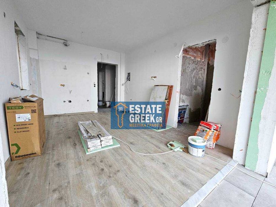 ПРОДАВА СЕ гарсониера 28 кв.м. в ДЕПОС Кавала (код 8331)