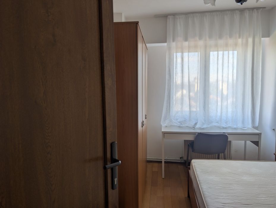 Dau in chirie ap 3 camere Piata Spitalului, centrala gaz