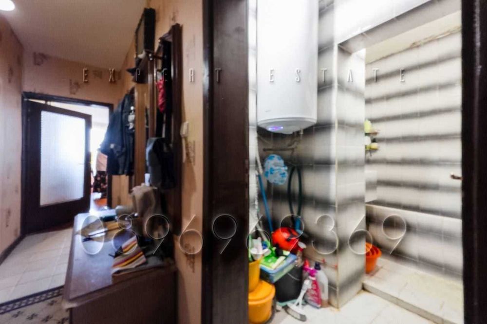 Продава се Тристаен апартамент в Варна, Лятно кино Тракия - 90 кв.м за 1723 €/кв.м - Снимка #5