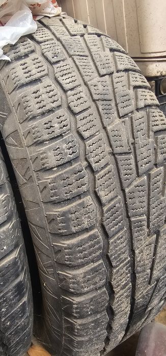 Срочно Продам  шины
