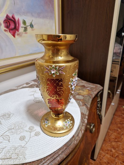 Превъзходна антикварна чешка кристална ваза Бохемия