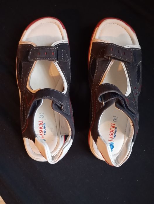 Сандали и чехли CAT