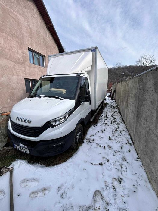 IVECO DAILY 70C16H 3.0 Diesel – BOX IZOTERM 5.2m – DOAR 300 KM (Nouă, 2023)