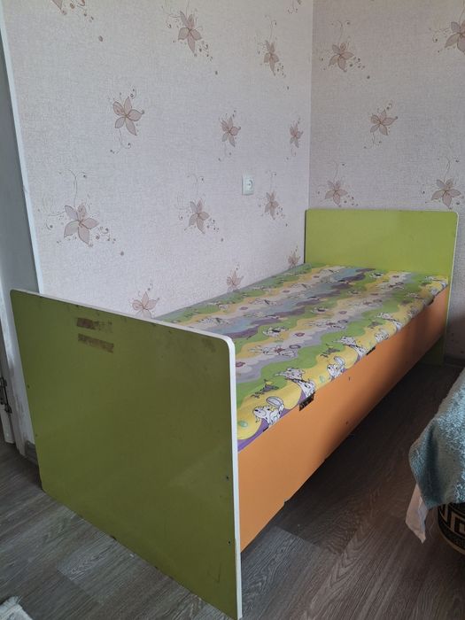 Кровать  детская
