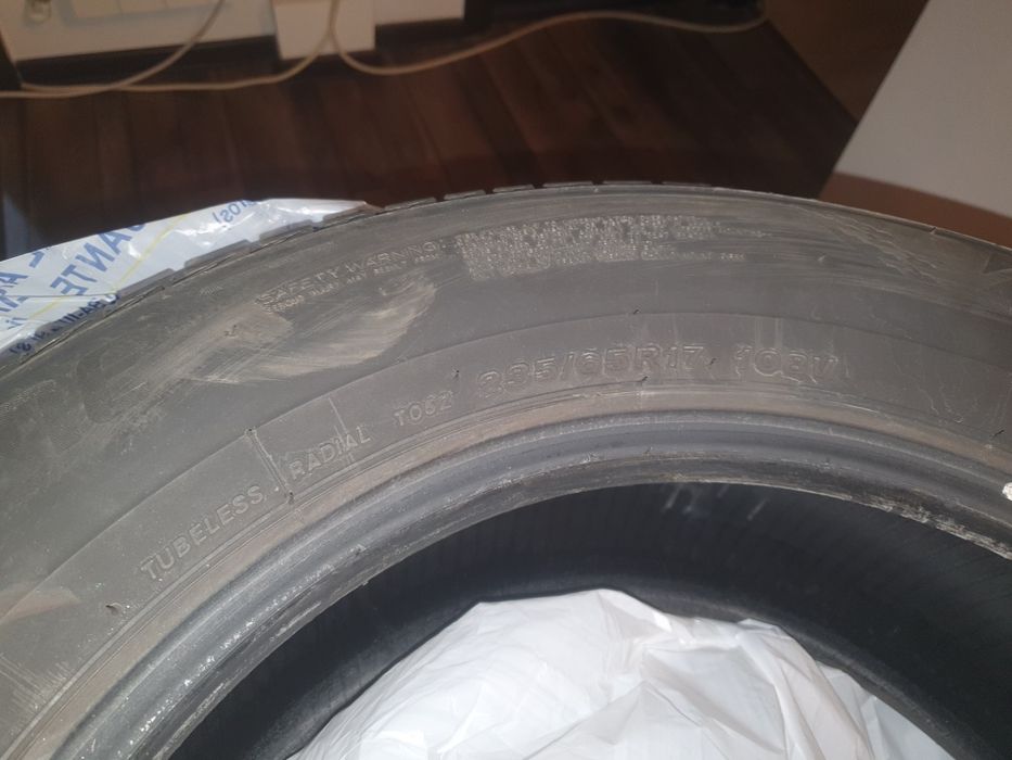 Anvelope vara Bridgestone 235/65/R17