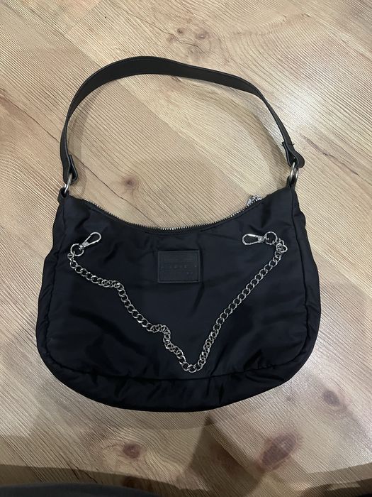 Черна дамска чанта H&M