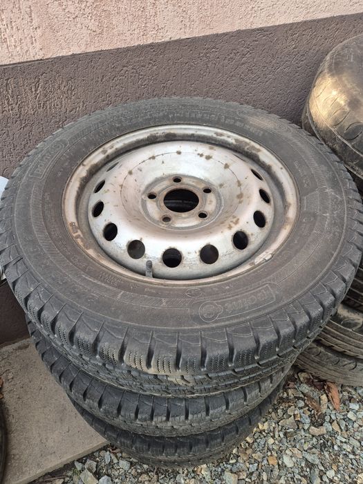 Roti jante+anvelope 5x118 215/65/R16C Vivaro,Trafic,Primastar etc