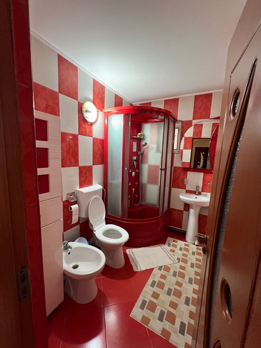 Apartament de închiriat Rm Sărat