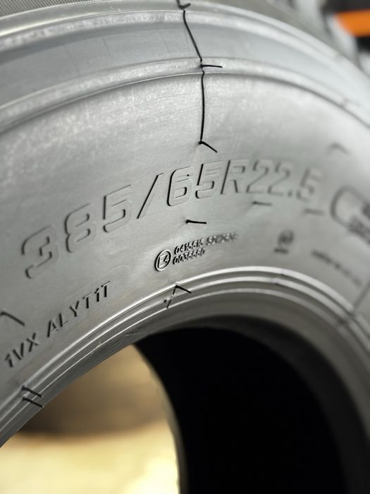 385/65/22.5 прицеп батон TRIANGLE