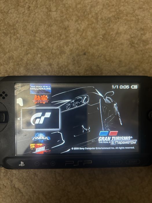 Sony PSP e-1008 прошитая.