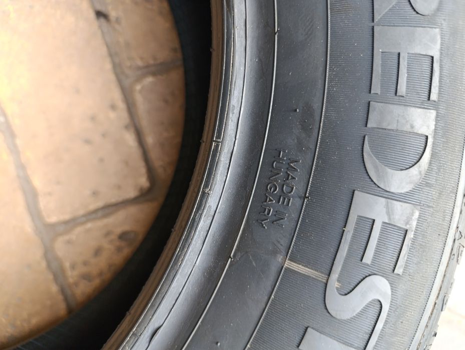 Нови гуми Vredestein 215/60/16 4 сезона