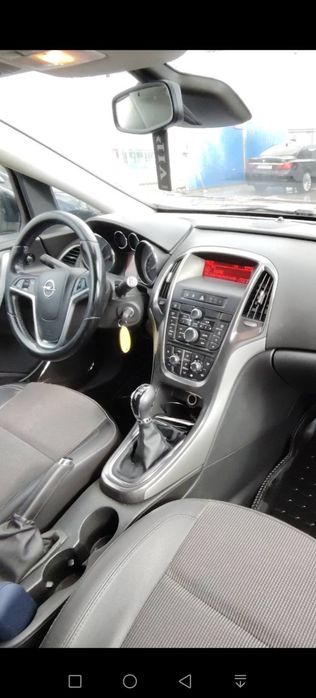 Opel astra 2012 1.7 cdti 125