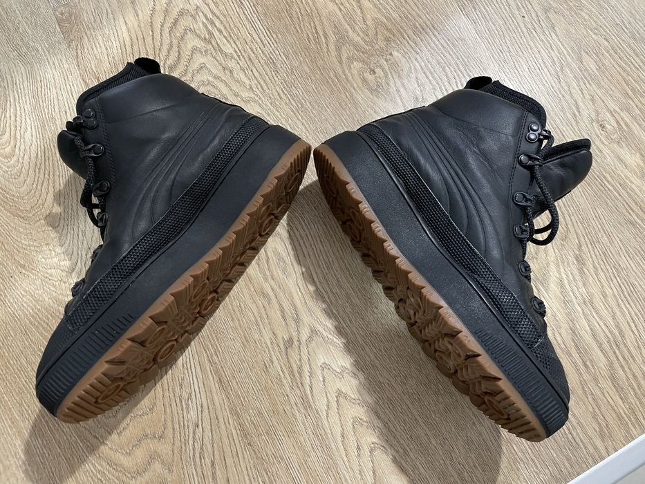 Vând ghete unisex Puma, marimea 40.5