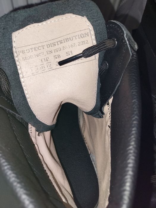 Vând ghete CFR DIN PIELE