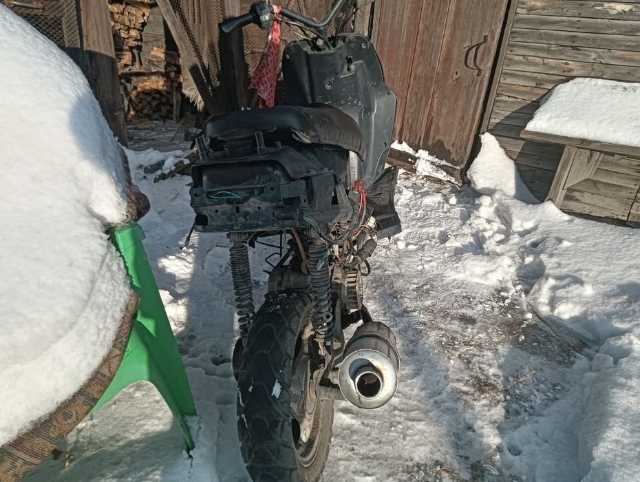 Продам скутер lupus