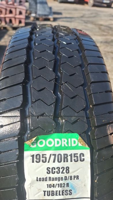 Гуми Goodrider R15C