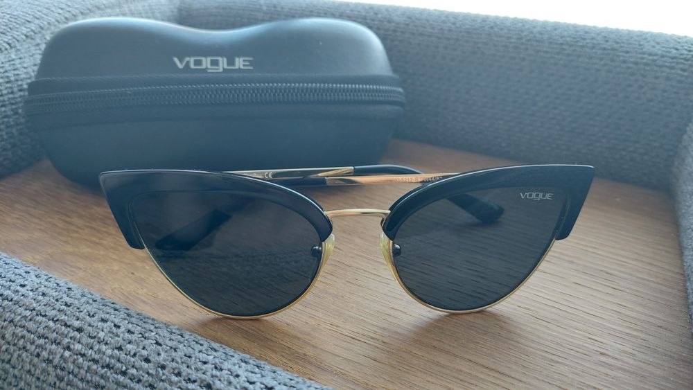 Слънчеви очила Vogue