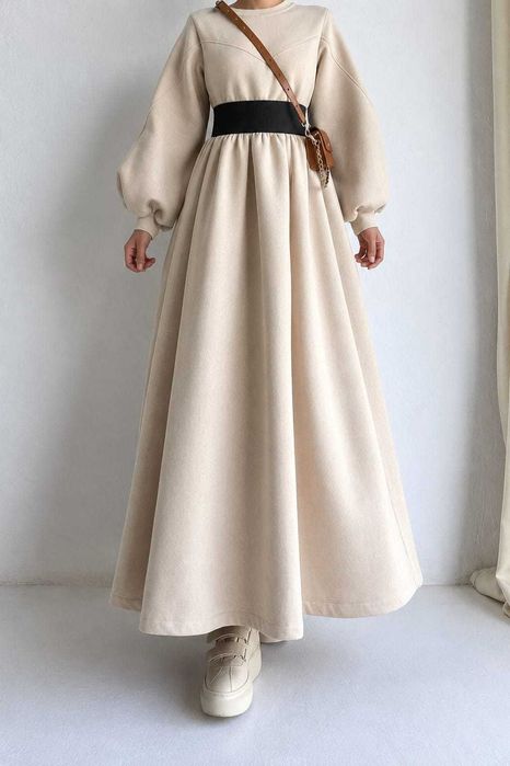 Теплое платье из Pinterest молочного цвета